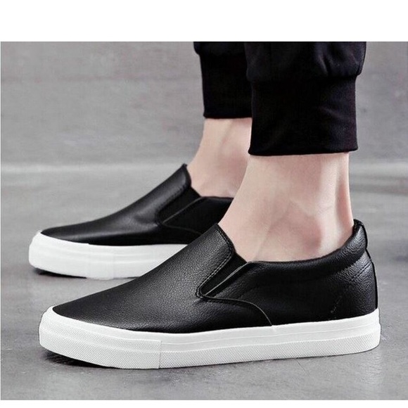 RUDSAK Other - Atelier Noir Rudsak Black Leather Slip On Shoe 11